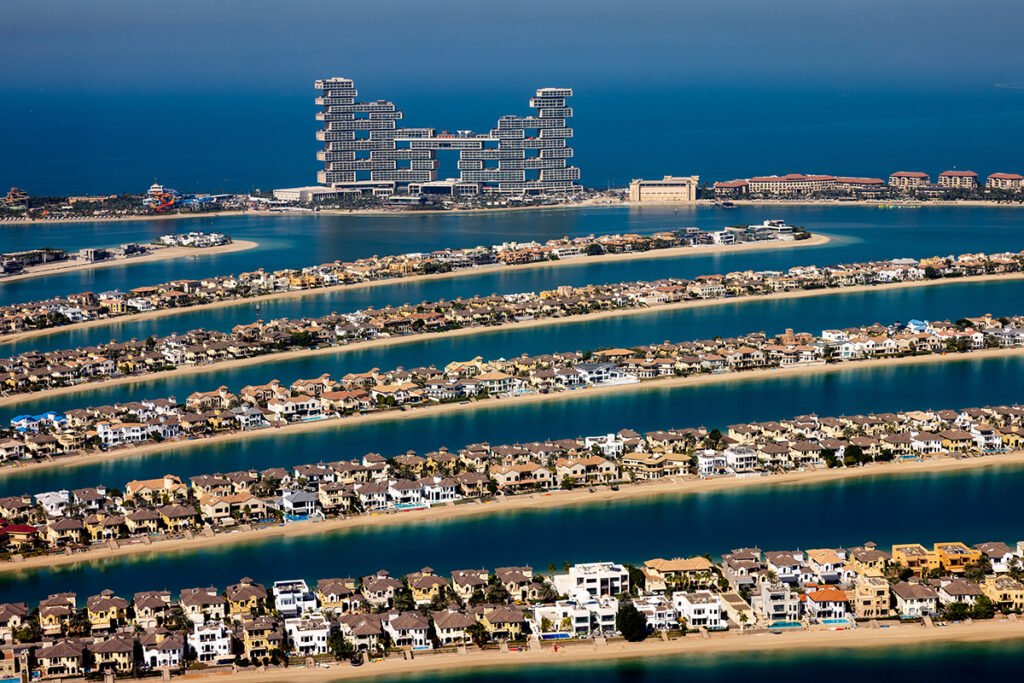 Dubai real estate sector sees $4.8bn of transactions last week, including $8m Palm Jumeirah apartment