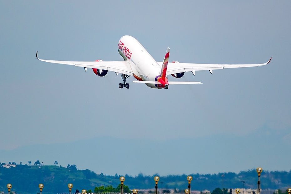 Boeing shares fall nearly 8% after Air India plane crashes