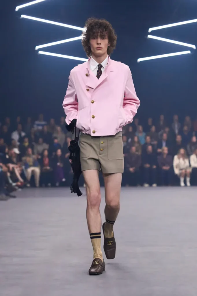 Valentino SS26: Men’s looks challenge traditional fashion codes